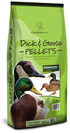Copdock Mill Duck & Goose Pellets A Complete Diet for Adult Waterfowl Ideal for Ground Feeding Supports Digestive Health Containing Natural Oregano Oil Non-Floating Pellets (20kg)