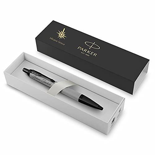 Parker IM Achromatic Kugelschreiber mit Gravur | Premium Stift | Geschenkbox | blaue Tinte | edel | personalisiertes Geschenk | Namen | graviert | Geburtstag | Büro|Prüfungen|Klausur (Matt-Grau)