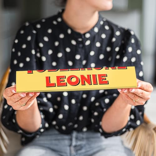 Toblerone Personalizado con Nombre - Regalo de Cumpleaños & Aniversario para Hombre & Mujer, Barra de Chocolate Suizo con Miel y Almendras Grabada con Nombre o Mensaje (360 Gramos)