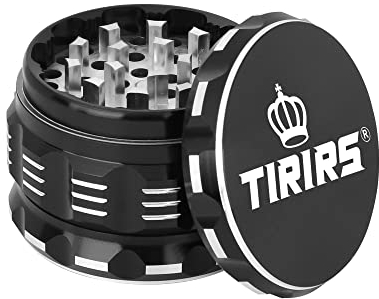 TIRIRS 6.3 cm 4 Stück Premium Kräutermühle - Aluminium Große Gewürzmühle mit Pollenfänger, Kommt mit Pollenschaber und Reinigungsbürste, Schwarz