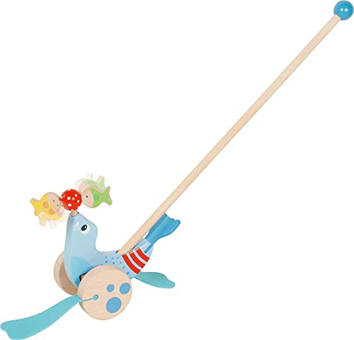 goki 54898 Schiebetier Robbe, 17,5 x 11 x 51 cm, Holz, ab 18 Monaten, mit Schiebestab, drehende Fische, Lauflernspielzeug für drinnen & draußen