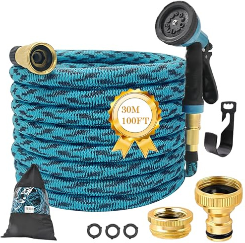 Brazzaiw - Manguera de jardín expandible con boquilla de 10 funciones y accesorios de aleación de cobre, sistema de riego telescópico 3X duradero para el hogar, coche y jardín (100 pies)