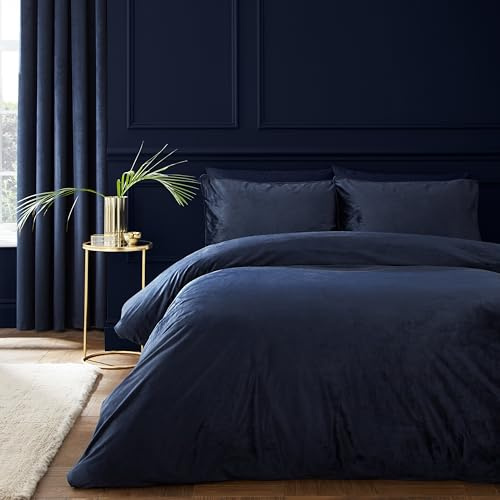 Catherine Lansfield Kingsley Soft Matt Velvet Super King Duvet Cover Set with Pillowcases, Navy Blue