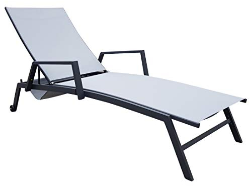 ALEOS. Sonnenliege Gartenliege Relaxliege Viveros mit Armlehne 6fach verstellbar- Liegefläche aus atmungsaktiven Kunststoffgewebe mit praktischer Buchablage mit Rollen