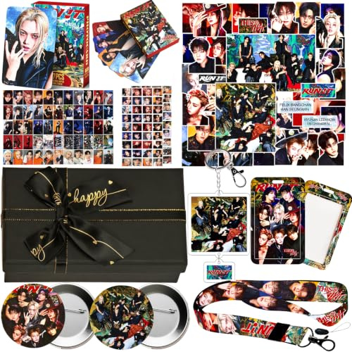 Coffret cadeau Stray Kids RUN IT Album comprenant 127 cartes photos Stray Kids RUN IT, 40 autocollants pour album, 1 cordon, 1 porte-cartes, 1 porte-clés et 2 badges SKZ Merch