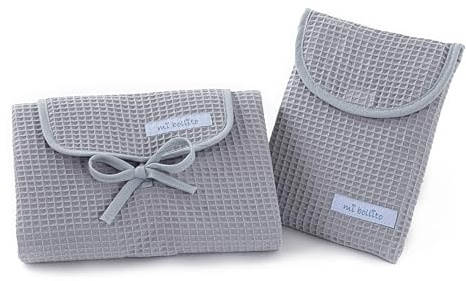Mi bollito – Set de 2 unidades, cambiador de bebé impermeable más bolsa pañalera para toallitas y pañales. Fabricado íntegramente en España. (Gris claro)