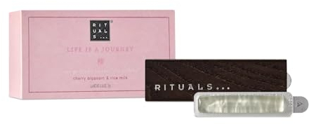 RITUALS Bilparfym Sakura Car Perfume – Life is a Journey – bildoft med körsbärsblommor och rismjölk arom – billuftfräschare med elegant trähållare – 6 g