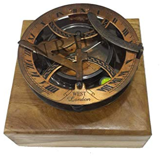 Nautischer Sonnenuhr-Kompass aus Kupfer und antiker Stil, West London mit Holzkiste