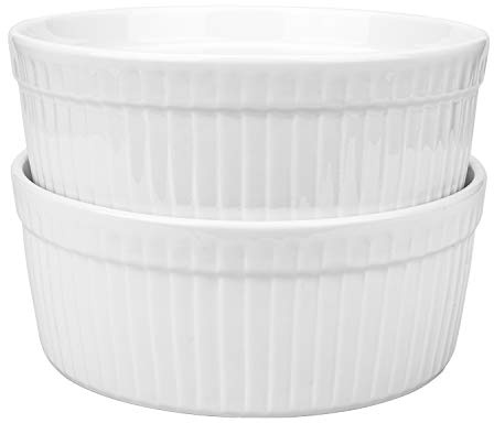 Foraineam 2 Pack Large Porcelain Souffle Ramekins, 48 Ounce, 1.5 Quarts White Bakeware Ramekin Set for Baking, Cooking, Serving and More