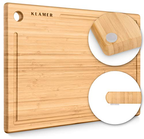 KLAMER Schneidebrett Bambus rutschfest mit Saftrille – Premium Holz-Brett, 45x30x2cm, leicht reinigbar, antiseptisch, umweltfreundlich, Natur-Holz