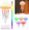 Pipihome Quallen Lampe, LED RGB Jellyfish Lamp, Intelligente Tentakel Schwebende Quallenlampe, Aufladbar Stimmungslicht Nachtlicht Kinder, Nachttischlampe Deko Lampe für Zuhause Büro