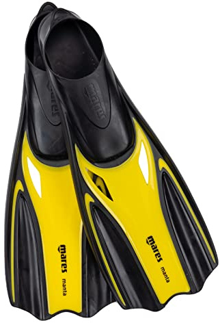 Mares Manta - Pinne snorkeling a scarpetta chiusa, propulsione ottimizzata, nervature laterali, comfort e prestazioni subacquee