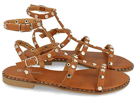 shoes&blues.es Sandalia Plana para Mujer, Comodas, Estilo Cangrejera, con Tachuelas, y Cierre de Hebilla en el Tobillo, Primavera Verano 2021. Talla 36 Camel