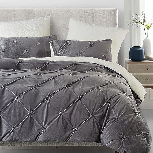 Winter Bettwäsche 220x240cm Flanell Fleece Grau Weiß Wendebettwäsche Set Flauschig Plüsch Sherpa Cashmere Touch Pintuck Bettbezug und 2 Kissenbezug 80x80 mit Reißverschluss,Oeko-Tex Zertifiziert