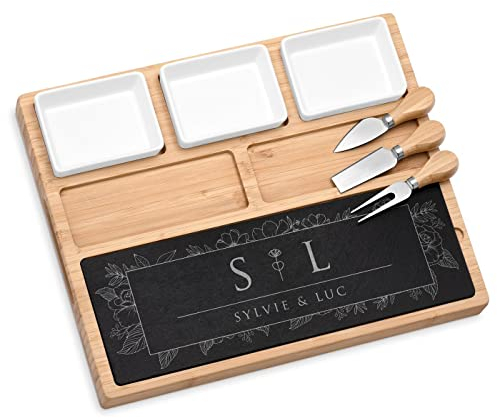 Maverton Planche à Fromage Personnalisée Cadeau Couple - Plateau de charcuterie pour Parents - Plateau Apero Gravé Service Famille - Cadeau Personnalisé pour mariés pour mariage/Noël/noces - amoureux