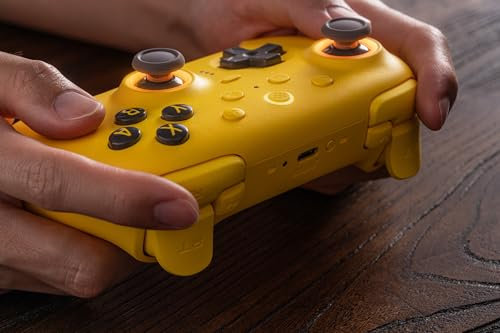 8Bitdo Ultimate 2 Mando Bluetooth Para Switch 2, Switch, PC Con Windows, Joystick TMR, Anillo Fuego RGB, Gatillos Táctiles De Efecto Hall Conmutables, Vibración, Botones L4/R4 Reasignables, Amarillo