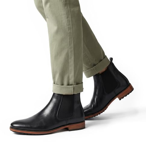 Silver Street London Argyll Leather Chelsea boots for men | Smooth burnished leather upper with elastic stretch gusset. Cushioned insole and contrasting two-tone sole. Smart casual.