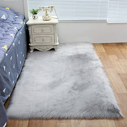 ZFHTAO Tapis Fourrure d'agneau de Mouton Synthétique Coussin Antidérapant Imitation Faux Peau de Mouton Tapis pour Salon Chambre Canapé Tapis de Plancher Pleine Taille - Gris 50x70cm