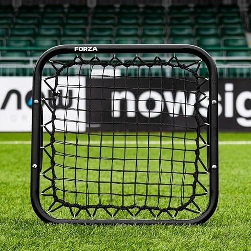 FORZA Rebote de fútbol de mano de 0,5 m x 0,5 m | Red de doble capa, marco de acero galvanizado de 1,2 mm y asas de fácil agarre | Incluye una bolsa de transporte