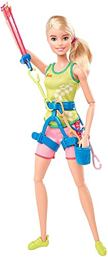 Barbie GJL75 - Olympische Sommerspiele Tokyo 2020 Kletterin Puppe mit Outfit, Tokyo 2020-Jacke, Medaille, Klettergurt und Karabinerhaken, Spielzeug für Kinder ab 3 Jahren