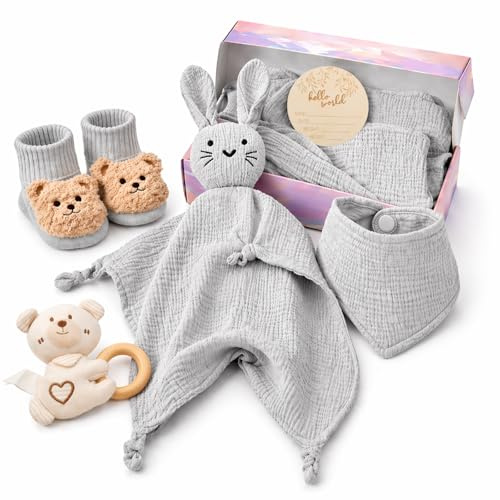 DRAKEWOOD Gris 6 en 1 Canastilla Bebe Recien Nacido Unisex con Toalla Baño Babero Triangular Calcetines Sonajero Tarjetas de Hitos y Mantita de Apego Gato - Set de Regalo Nacimiento para Niña Niño