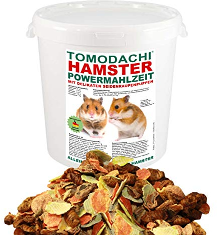 Hamsterfutter, Komplettfutter für Hamster mit tierischen Proteinen, Seidenraupen, viel Gemüse, wenig Pellets, Erbsenflocken, Möhrenflocken, Kräuter, Nüsse, Tomodachi Hamster Powermahlzeit 1kg Eimer
