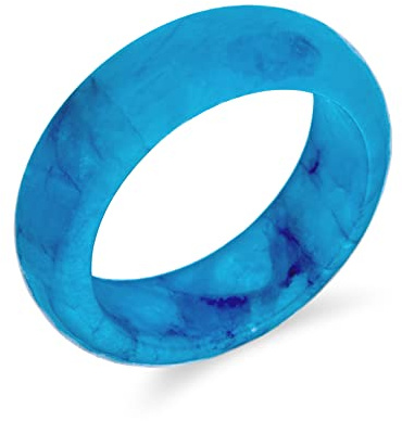 Bling Jewelry Einfacher stapelbarer Eternity-Band-Ring für Frauen und Teenager mit gefärbten Farben: Blau, Pink, Gold, Grün, Jade-Edelstein, Geburtsstein des Augusts
