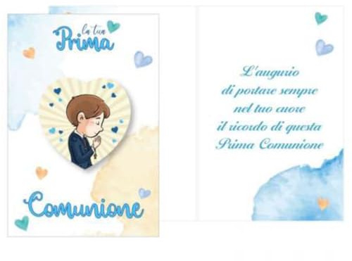 Biglietto augurale Prima COMUNIONE - Con Ciondolo in Legno a forma di CUORE con bimbo - AZZURRO - PRODOTTO IN ITALIA - biglietto di auguri completo di busta - ideale per accompagnare il regalo