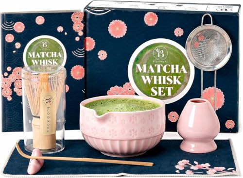 Matcha Kit – Matcha Set con Ciotola in Ceramica, Frusta in Bambù, Cucchiaio, Setaccio, Poggia Cucchiaio, Supporto per Frusta, Panno + Manuale – Kit Tradizionale per Cerimonia del Tè Giapponese