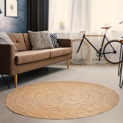 The Home Talk Jute Braided Rug - 150 CM or 5' Round - Handwoven Natural Indoor Jute Rug for a Boho Chic Style - Durable Material Ideal for Living Room, Bedroom, or Dining Room
