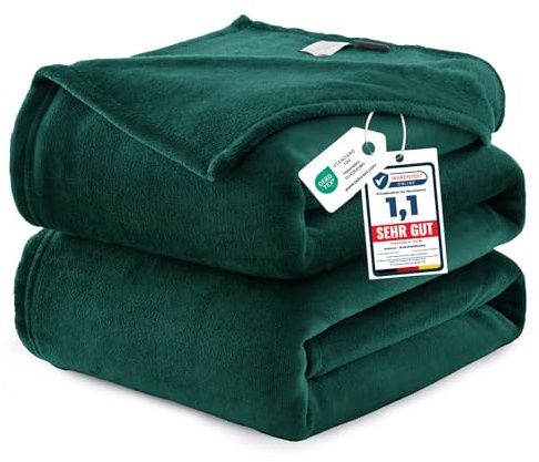 WAVVE Fleece Blanket Queen Size XL Forest Green 7ft x 8ft - Fluffy Soft Warm Versatile Large Throw Blanket for Bed/Sofa/Couch, 220x240 cm