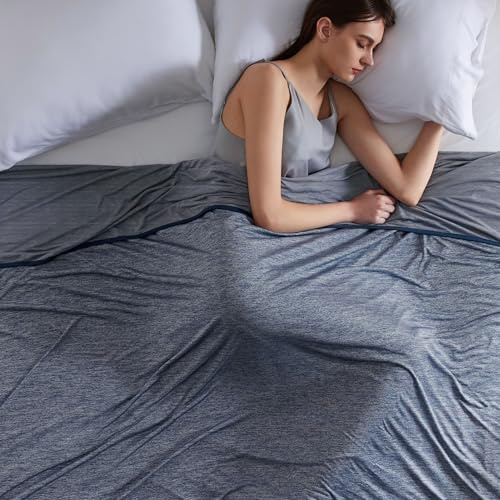 Bedsure Coperta Rinfrescante Fresca – Bifacciale Coperta Estiva con Fibre Arc-Chill Q-Max >0.4, Leggera e Traspirante, Coperta Fresca per Chi Soffre il Caldo e Sudorazione Notturna, 240x220 cm, Blu