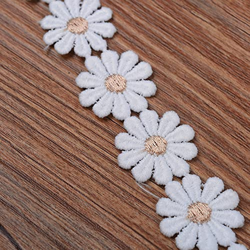 XCSJ 5 meter 2,5 cm sömnad applikation gränser blomma broderi spetsband tyg tusensköna polyester blomma band applikationer för hårband, kläder (beige gul)