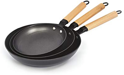 Qulinart by Brandt Pfannenset aus Gusseisen (20, 24 & 28 cm), 3-teilig, besonders leicht im Gewicht, inkl. Antihaftbeschichtung mit Wabenstruktur & ergonomischen Holzgriff, für alle Herdarten geeignet