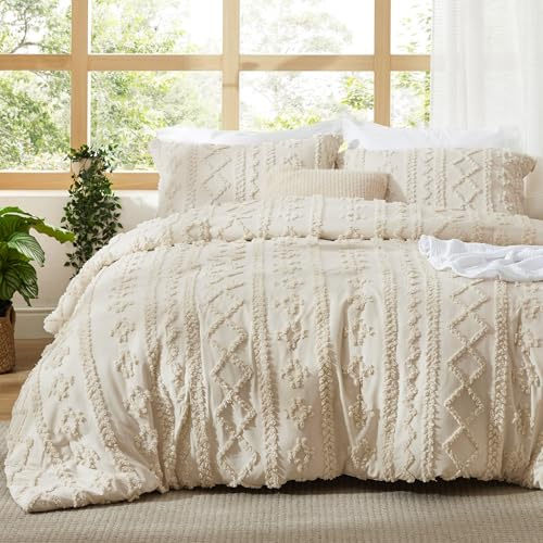 Bedsure Tufted Boho Comforter Set King Size - Beige Boho Bed Set, GentleSoft™ 3 Pieces Farmhouse-Style Embroidery Bedding, Gifts for Woman, Soft Jacquard King Comforter for All Seasons
