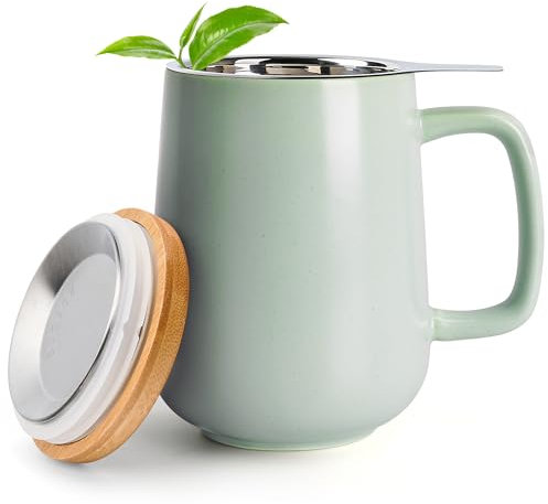 Happy Lemuro Teetasse mit Deckel und Sieb - 500 ml Teebecher mit Sieb - Keramik Teetasse Groß für losen Tee - XXL Tee Tasse mit Deckel - Teegeschenke - Große Tasse mit Teesieb, Pastelltürkis