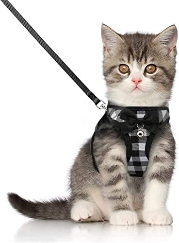 BLUWTE Cat Harness and Leash,Breathable Soft Kittens Vest for Cats Dogs, Escape Proof with Bell and Bow-Knot Decoration Christmas…
