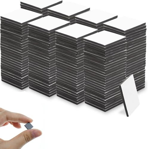 Lot de 200 plaquettes magnétiques autocollantes 3M - 10 x 10 x 1 mm - Bandes noires - Mini aimants carrés plats pour réfrigérateur - École et famille