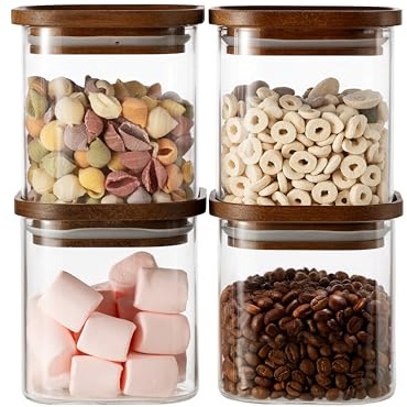 QuaLife 4er Set Vorratsgläser (500 ml) mit Holzdeckel - Luftdichte Borosilikatglasbehälter - Stapelbare Glasdosen für Spaghetti & Müsli - Quadratische Aufbewahrung