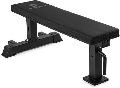 Titan Fitness Elite Series - Banco plano de poste único, almohadilla de vinilo HeftyGrip de 2.5 pulgadas de grosor, nominal de 1 libra, banco dedicado para levantamiento de pesas y entrenamiento de