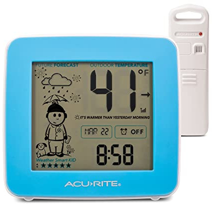 AcuRite What-to-Wear Weather Station with Alarm Clock, Time, Date, and Wireless Outdoor Sensor for Hyperlocal Forecast and Outdoor Temperature (00777)