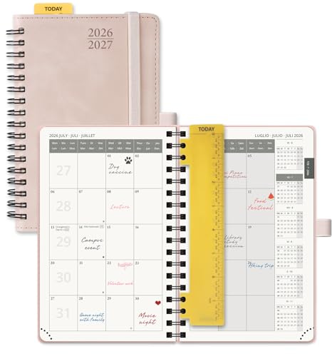 POPRUN Agenda Månadskalender 2026 2027 Pocket 16 x 10,5 cm, Juli'26 - Dec'27, 18 Månader, Liten A6 Kalender, Mjuk Spiralbindning, Linjal, Papper 100 gsm,Rosa | 18 månaders månadskalender, (Jul.2026-dec2027), mjukt skydd med PU-läder, 1 månad 2 sidor, 100 GSM-papper (rosa)