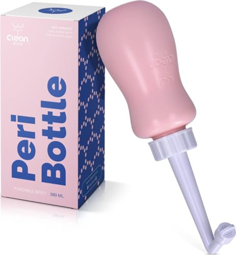 CLEAN BUM Peri Bottle, Intimdusche Wochenbett, Po Dusche, Portable Bidet, Podusche, Intimdusche für Damen, Tragbare Flasche für Sanfte Hygiene nach der Geburt, 380 ml, Ink Reisetasche, Rosa