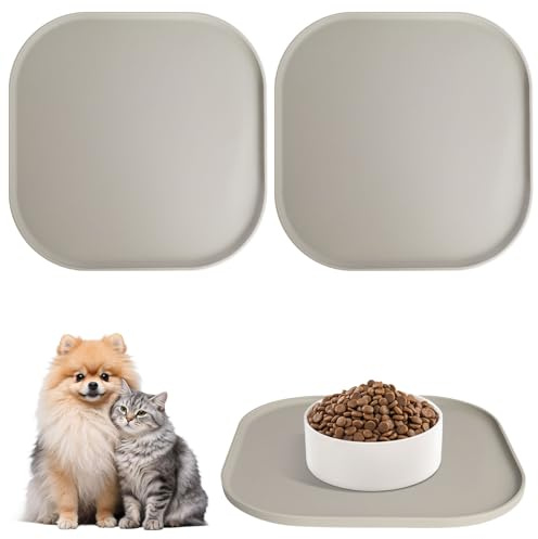 2 Stück Silikon Napfunterlage für Hunde und Katzen, rutschfeste wasserdichte Futtermatte, Leicht zu Reinigen Futterunterlage aus Lebensmittelechtem Silikon, Quadratisch 26x26 cm (Beige)