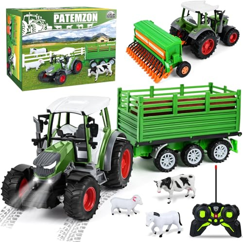 PATEMZON RC Trattore Telecomandato per Bambini, Trattore Agricolo con Aratro e Luce, Set di Trattore Radiocomandato con Rimorchio Giocattolo, Mucca, Pecora, Troncs d'Arbre e Balle, Verde