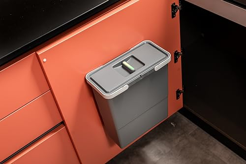 Elletipi Easy 2.0 PBD SP SS34 Pattumiera in plastica riciclata,per ogni ambiente, Capacità 12 litri completo di coperchio.Fissaggio semplice su qualsiasi superfice tramite 4 viti autoforanti.