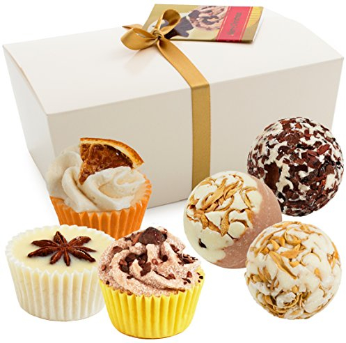 BRUBAKER Cosmetics 6er Set Badepralinen Merry Christmas handgemacht und vegan