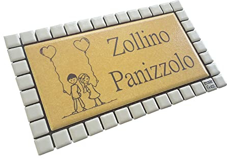 GUIZZO Creart - Targa Personalizzata Nomi/Via in Ceramica, Targhetta Modificabile + Cornice Mosaico, Targhetta Porta Ingresso Numero Civico Esterno Made in Italy 17x9.5H cm, Giallo/Bianco