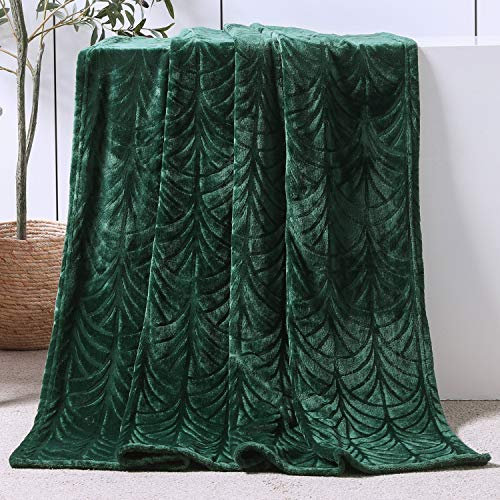 Whale Flotilla Flannel Fleece Throw Blanket for Sofa, 130x150 CM Soft Fluffy Velvet Sofa Blanket with Decorative Vintage Pattern for All Season, Warm and Lightweight, Deep Green