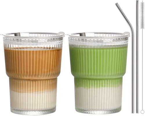 AUFXKOO 13oz Iced Coffee Cups,2Pcs Glass Cups with Lids and Straws Drinking Glasses,Clear Ribbed Glassware,Reusable Tumbler Glass to Go Cup for Matcha, Iced Tea,Juice